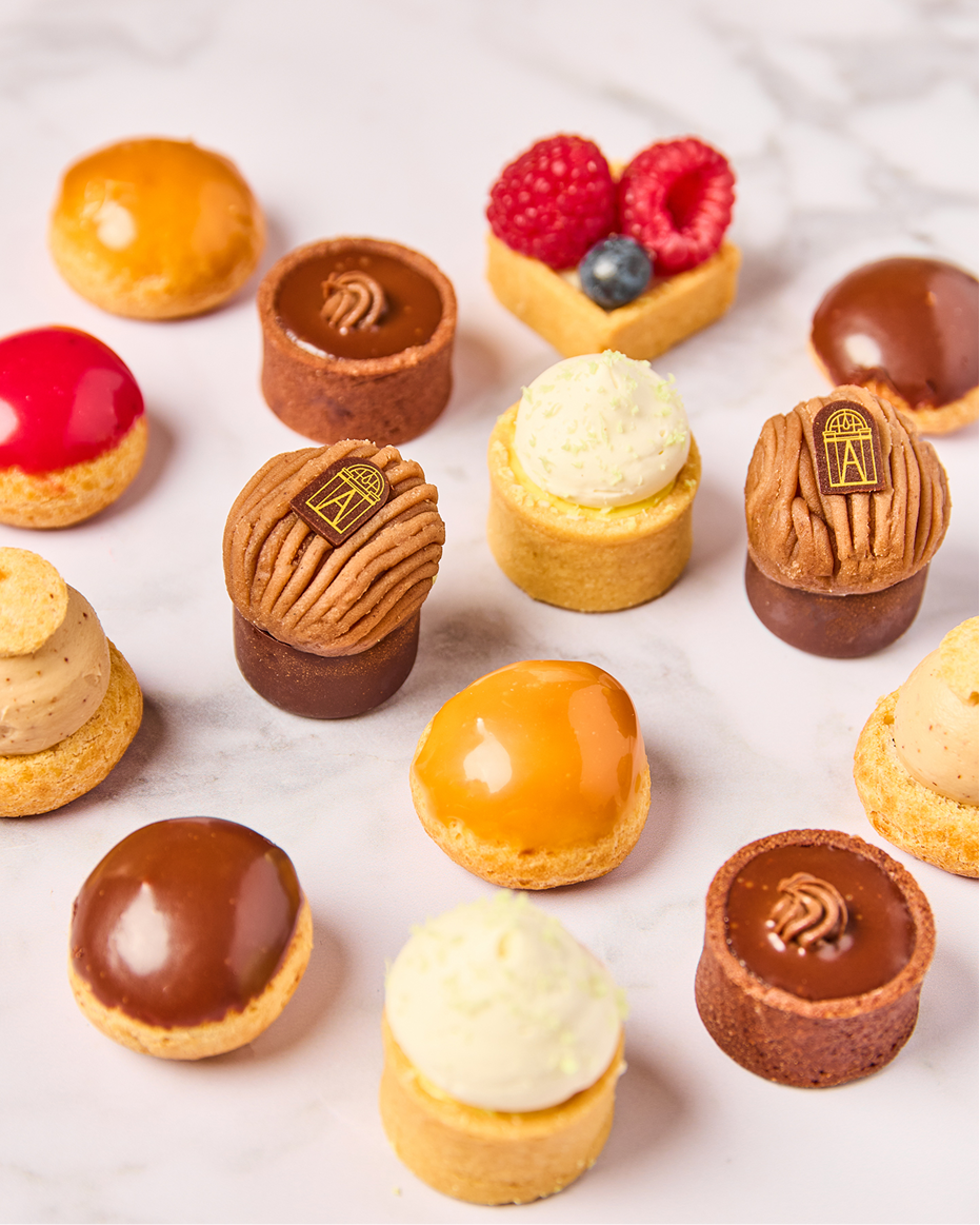 Plateau de petits-fours sucrés