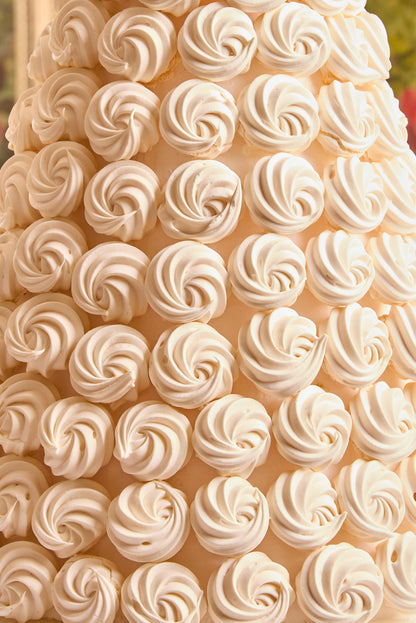 Pièce montée meringues