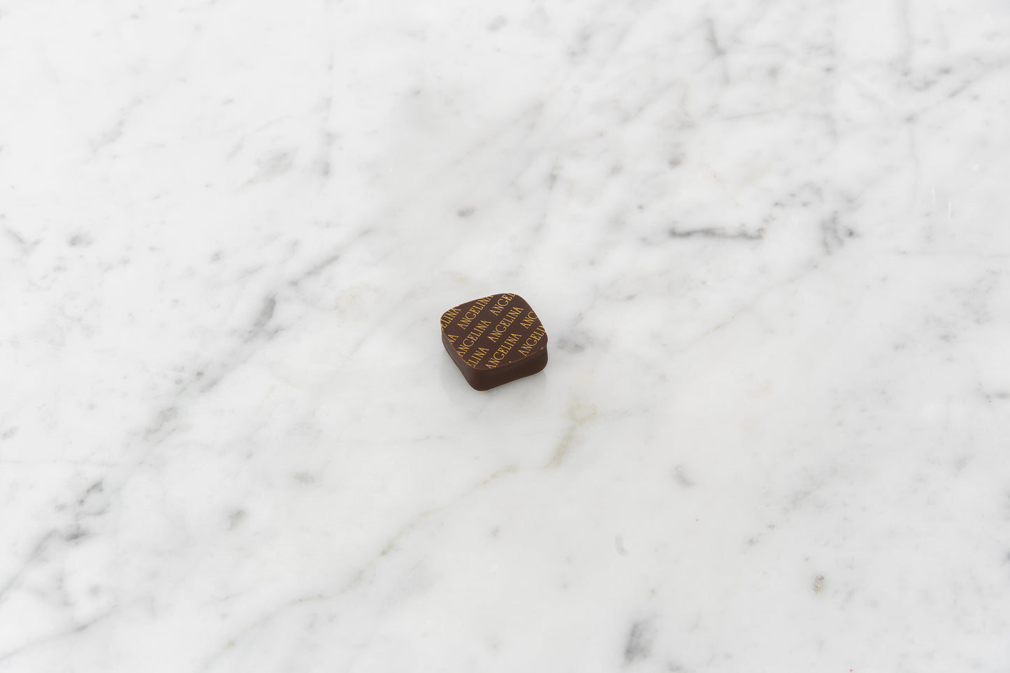 Bonbon chocolat praliné noisette feuillantine