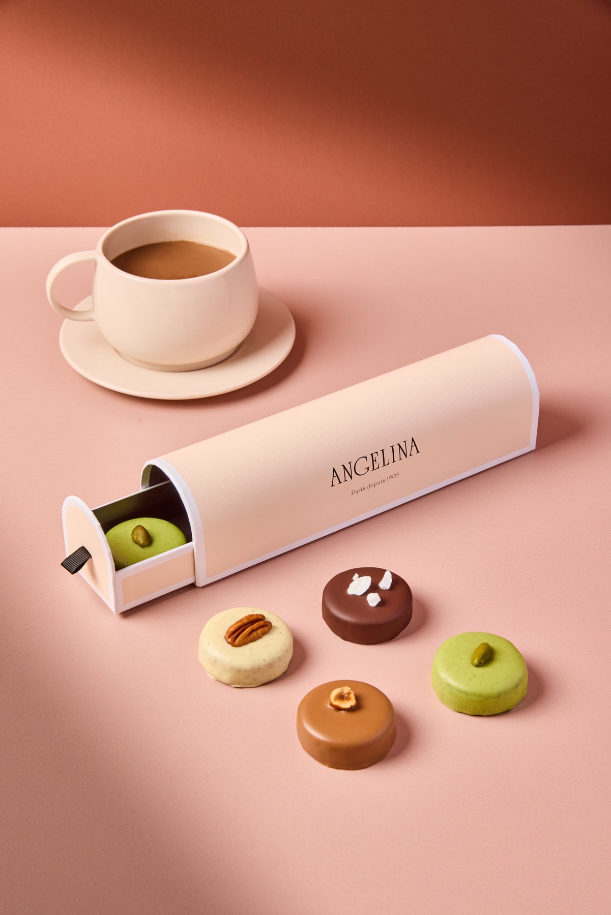 Coffret de bouchées pralinées à composer